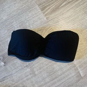 UNIQLO black bandeau medium
